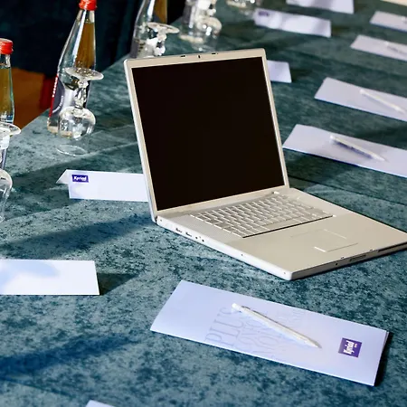 Kyriad Hotel Brie-Comte-Robert