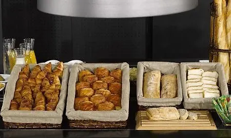 Kyriad Brie-Comte-Robert