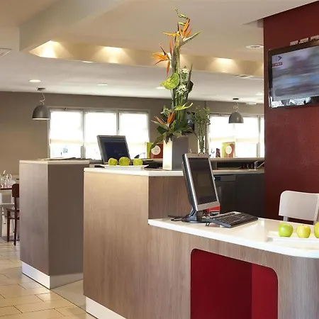 Kyriad 3* Brie-Comte-Robert